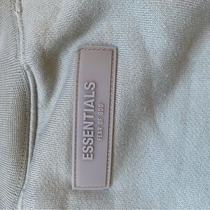 ESSENTIALS Fear of God Sweatahirt